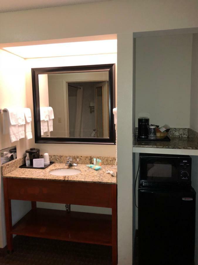 Millennium Inn Ellisville 외부 사진