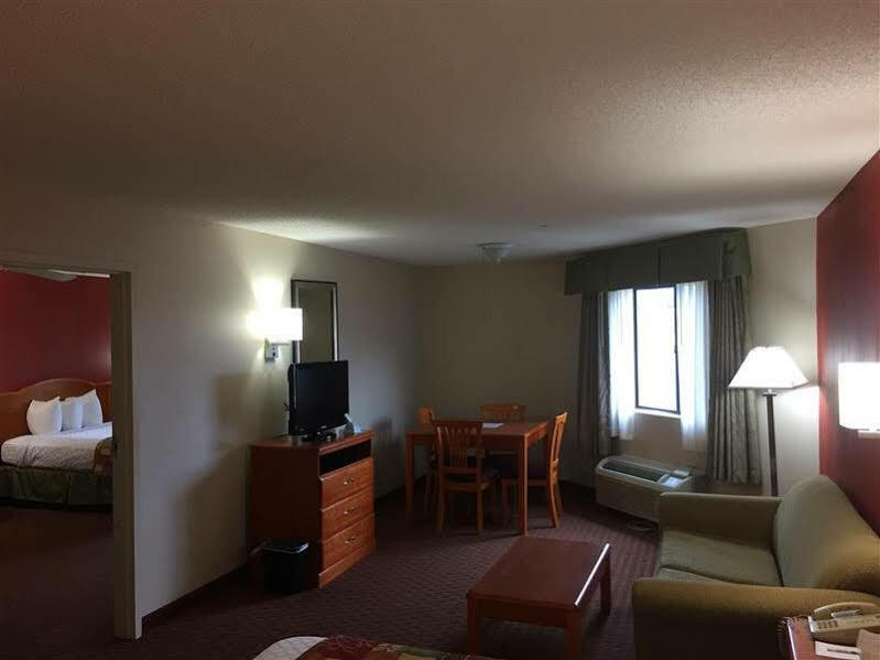 Millennium Inn Ellisville 외부 사진